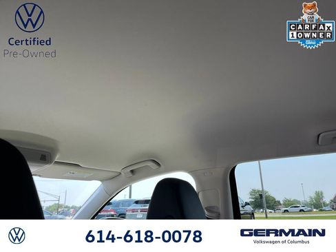 Certified 2025 Volkswagen Tiguan SE AWD/4WD image 18