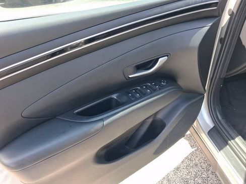 Used 2023 Hyundai Tucson SEL FWD image 13