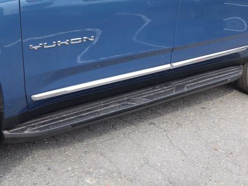 New 2026 GMC Yukon XL Elevation w/ LPO, Floor Liner Package AWD/4WD image 8