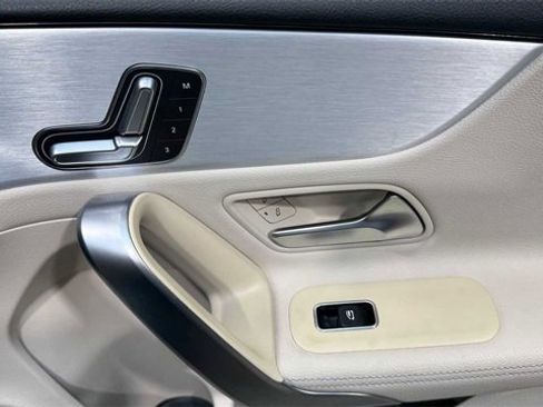 Used 2021 Mercedes-Benz A 220 A 220 image 14