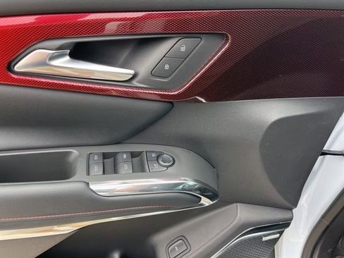 New 2026 Chevrolet Traverse Z71 w/ Enhanced Driving Package image 17