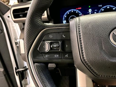 Used 2025 Toyota Tacoma TRD Sport RWD image 24