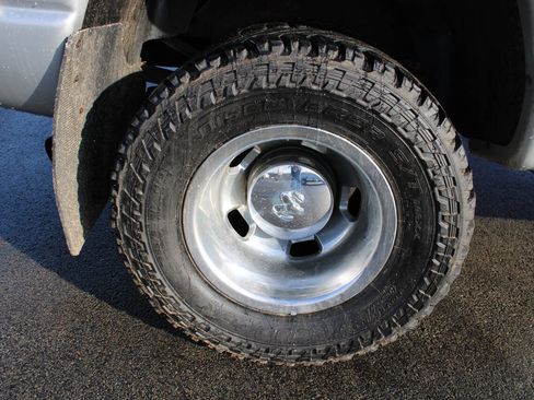 Used 2004 Dodge Ram 3500 Truck SLT w/ Sport Appearance Group image 21