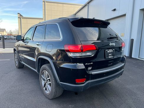 Used 2021 Jeep Grand Cherokee Limited image 3