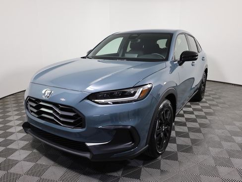 Used 2026 Honda HR-V Sport image 1