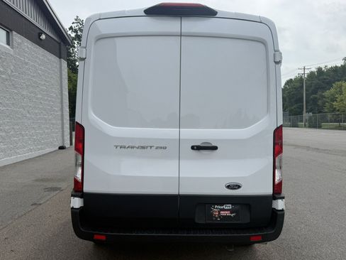 Used 2024 Ford Transit 250 148 Medium Roof RWD image 6