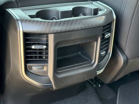 New 2026 RAM 1500 Express AWD/4WD image 15
