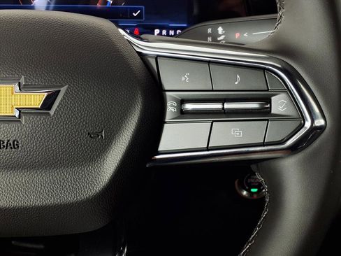 New 2026 Chevrolet Suburban LS image 9