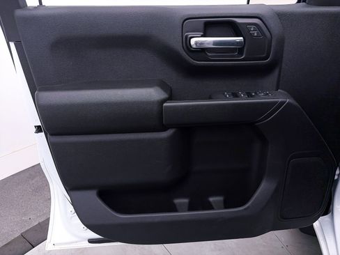 Used 2025 Chevrolet Silverado 1500 Custom w/ LPO, Dark Essentials Package RWD image 15