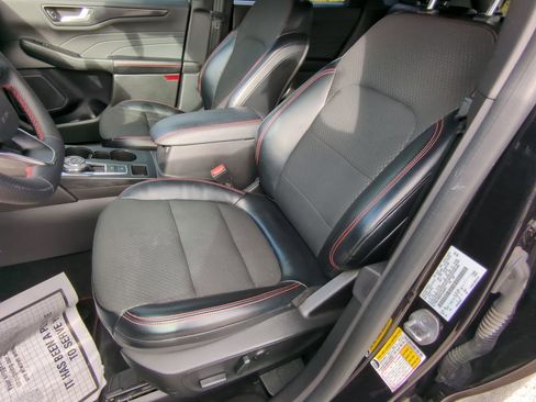 Certified 2023 Ford Escape ST-Line w/ Tech Pack #1 image 49