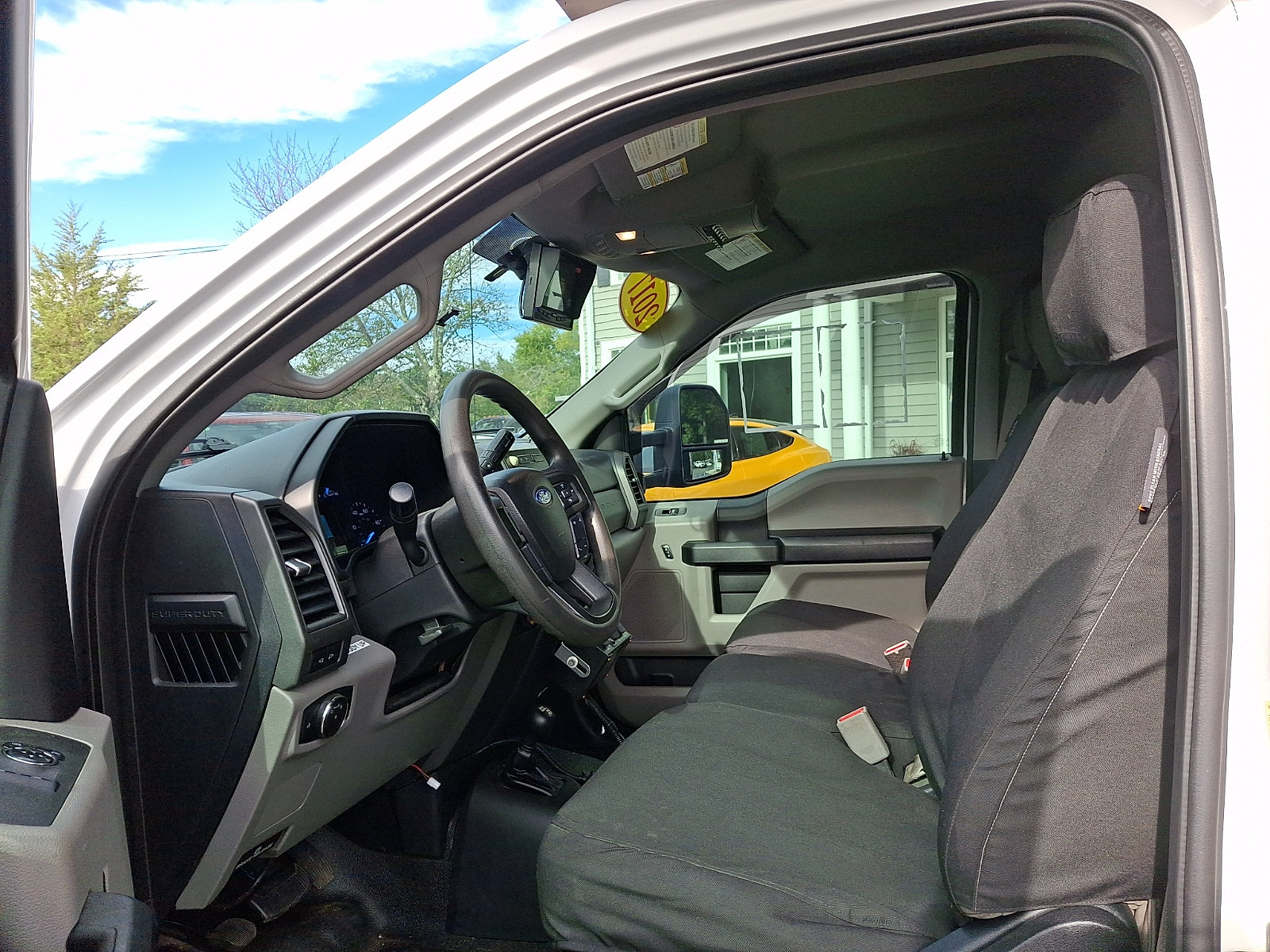 Used 2017 Ford F550 4x4 Regular Cab Super Duty image 13