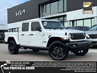 Used 2025 Jeep Gladiator Nighthawk