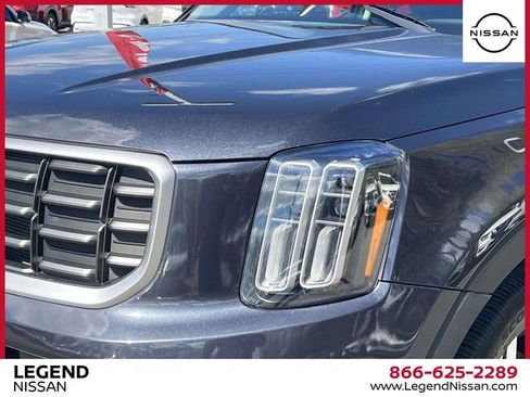 Used 2025 Kia Telluride S AWD/4WD image 9