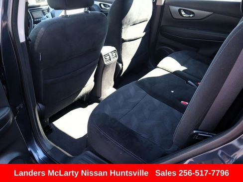 Used 2016 Nissan Rogue S image 14