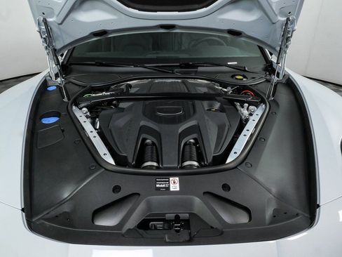 New 2026 Porsche Panamera RWD image 36