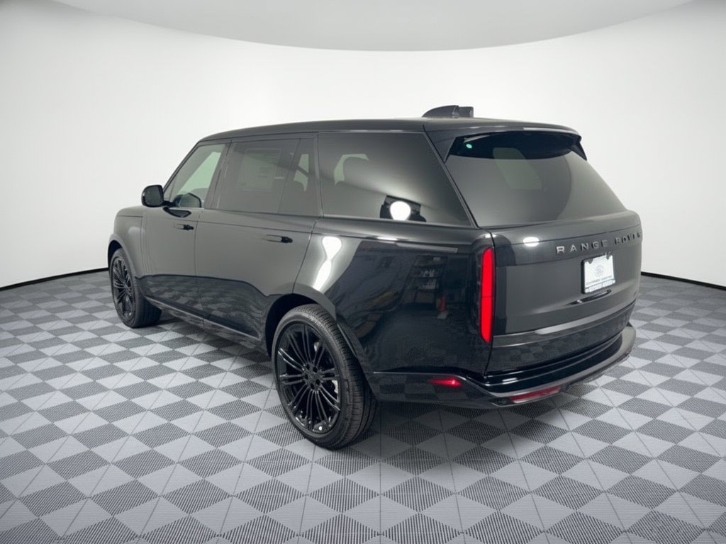 New 2026 Land Rover Range Rover Long Wheelbase SE AWD/4WD image 3