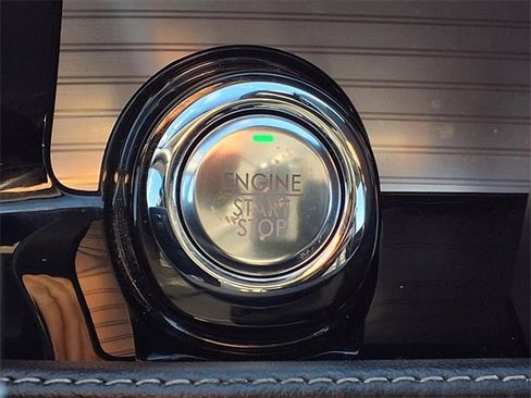 Certified 2022 Lincoln Corsair AWD w/ Equipment Group 101A image 17