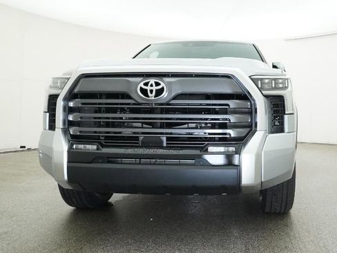New 2026 Toyota Tundra Limited AWD/4WD image 31