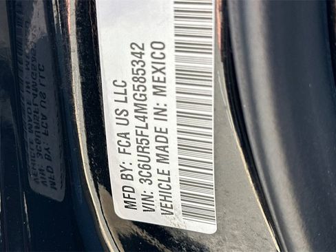 Used 2021 RAM 2500 Laramie image 31