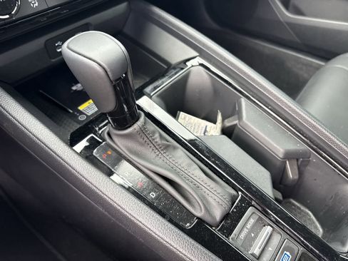 Used 2025 Honda Accord EX-L image 28