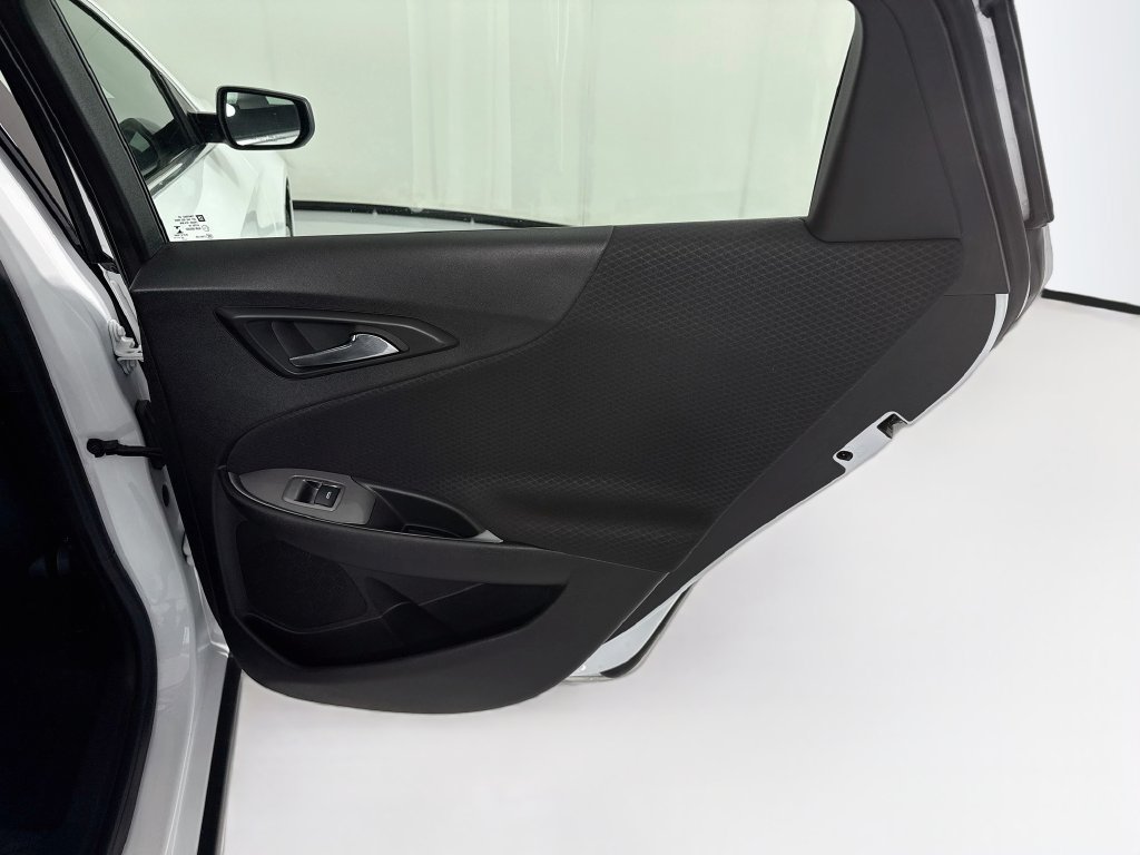 Used 2024 Chevrolet Malibu LT FWD image 27