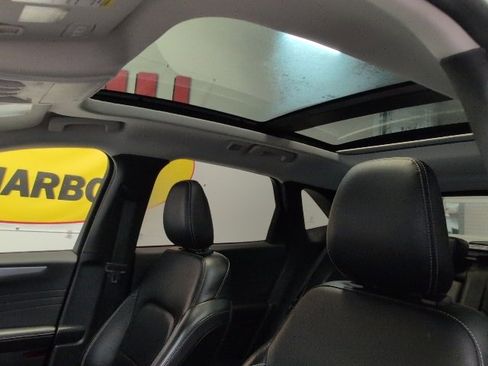 Certified 2024 Ford Escape Platinum image 26