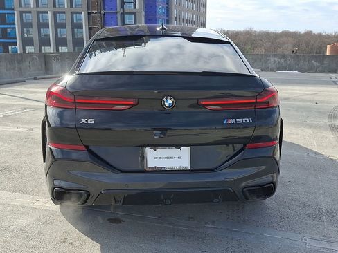 Used 2022 BMW X6 M50i w/ Executive Package image 9
