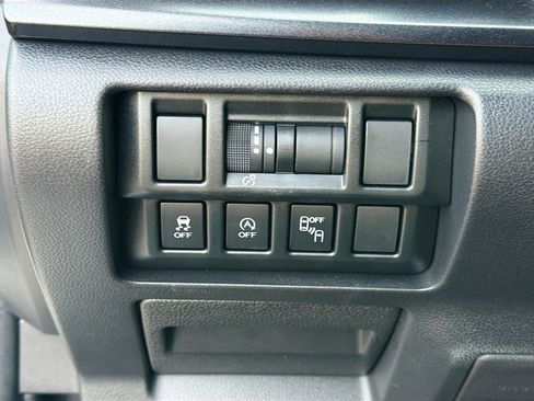 Used 2023 Subaru Crosstrek 2.5i Sport w/ Popular Package #3 image 33