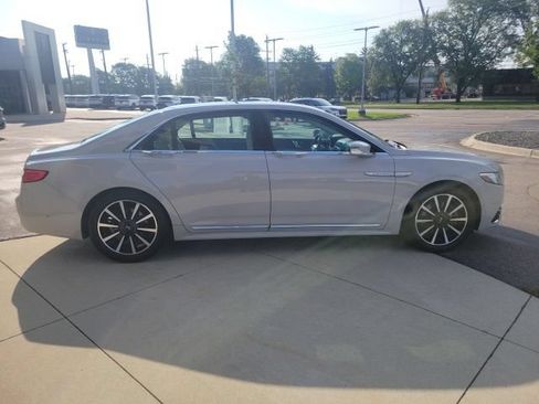 Used 2020 Lincoln Continental Reserve AWD/4WD image 2