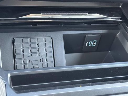 New 2026 Ford F250 Lariat w/ Tremor Off-Road Package image 29