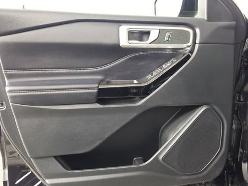 Used 2022 Ford Explorer ST w/ ST Street Pack AWD/4WD image 20