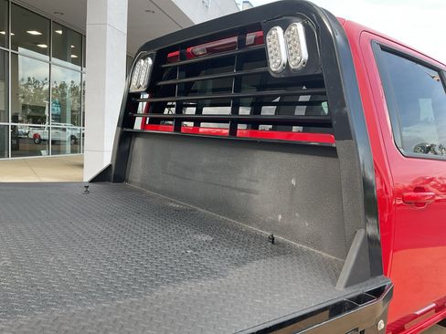 Used 2024 Chevrolet Silverado 3500 LT w/ Convenience Package AWD/4WD image 14