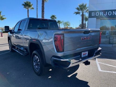 New 2026 GMC Sierra 2500 SLT w/ SLT Premium Package image 8
