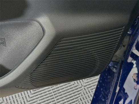 Certified 2025 Toyota Prius Plug-In Hybrid image 23