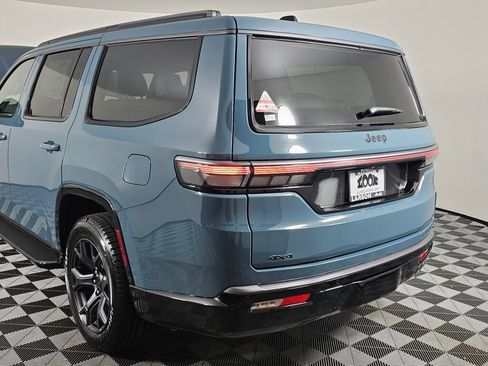 New 2026 Jeep Grand Wagoneer Limited w/ Rear Seat Video Group I AWD/4WD image 14