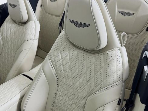 Used 2026 Aston Martin DB12 Convertible RWD image 10