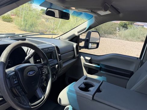 Used 2018 Ford F550 2WD Crew Cab Super Duty w/ XL Value Package image 9