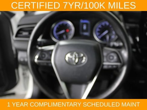 Used 2022 Toyota Camry LE FWD image 19
