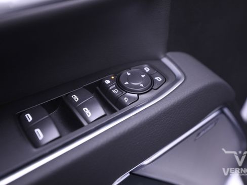 New 2026 GMC Sierra 3500 Denali w/ Technology Package image 19