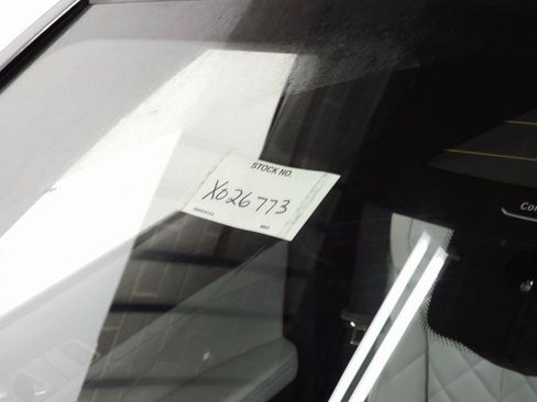 New 2026 BMW X6 xDrive40i w/ Climate Comfort Package image 36