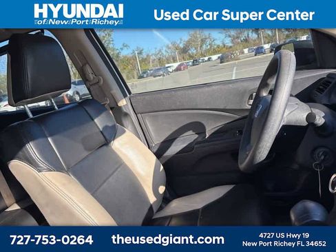 Used 2015 Honda CR-V LX image 7