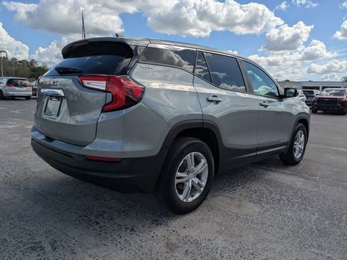 Certified 2024 GMC Terrain SLE image 5