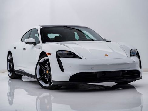 Certified 2023 Porsche Taycan image 8