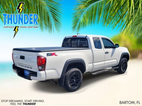 Used 2021 Toyota Tacoma SR w/ SX Package image 4