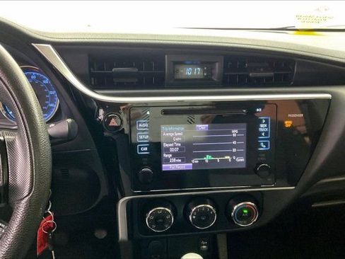 Used 2017 Toyota Corolla L w/ Carpet Mat Package (TMS) image 5