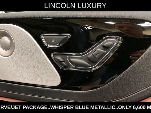 Used 2025 Lincoln Aviator Reserve w/ Equipment Group 201A AWD/4WD image 12