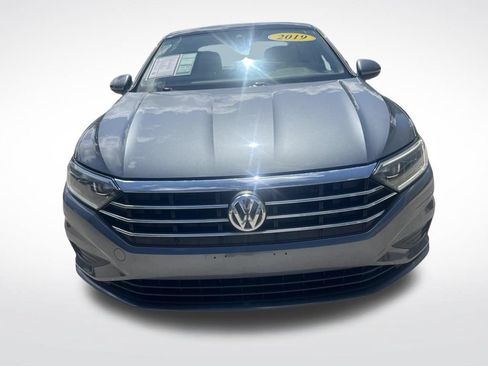 Used 2019 Volkswagen Jetta SEL FWD image 2