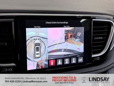 New 2026 Chrysler Pacifica Limited w/ S Appearance Package AWD/4WD image 24