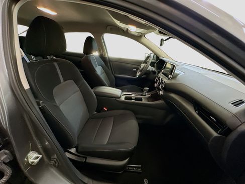 Used 2024 Nissan Sentra SV w/ All-Weather Package image 31