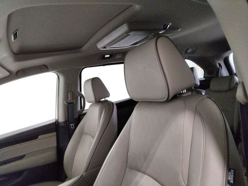 Used 2022 Honda Odyssey Elite image 25